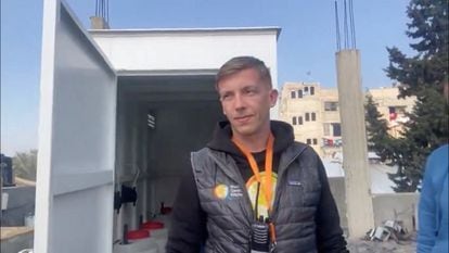 O trabalhador polaco Damian Sobol, voluntário da ONG World Central Kitchen que foi morto no ataque israelita.