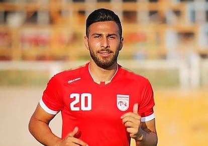 El futbolista iraní Amir Nasr-Azadani.
