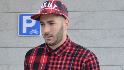 MADRID, SPAIN - MARCH 3: Real Madrid football player Karim Benzema attends court on March 03, 2015 in Madrid, Spain. (Photo by Europa Press/Europa Press via Getty Images)