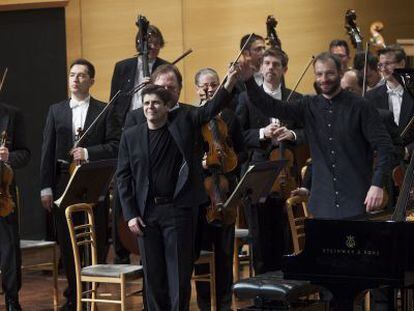 El pianista Javier Perianes con la Orquesta Sinf&oacute;nica de Galicia.