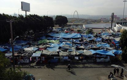 Un campamento de solicitantes de asilo cerca de un cruce fronterizo en Tijuana (México), el pasado 2 de diciembre.