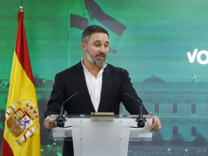 El líder de Vox, Santiago Abascal, durante la rueda de prensa posterior a la reunión del Comité de Acción Política del partido, este lunes.