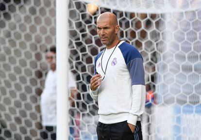 Zidane durante un entrrenamiento antes de la Supercopa de Europa, el 8 de agosto de 2016.