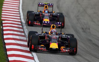 Daniel Ricciardo y Daniil Kvyat en la clasificación del Gran Premio de Malasia