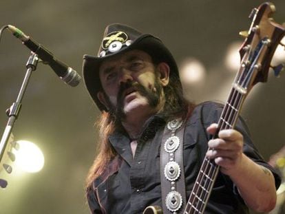 Lemmy Kilmister, el 20 de julio de 2010 en un concierto en Suiza.