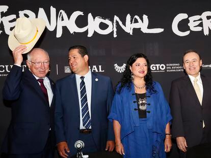 El embajador de EE UU en México, Ken Salazar, el gobernador de Guanajuato, Diego Sinhue, la secretaria de Cultura de México, Alejandra Frausto, y el gobernador de Sonora, Alfonso Durazo, este miércoles.