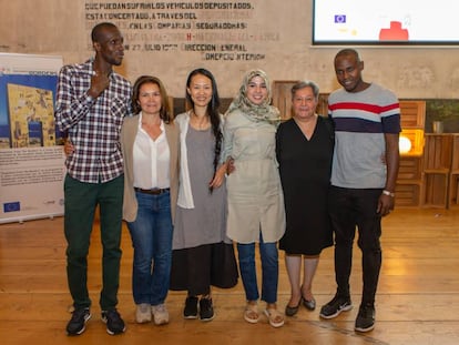 Serigne Mbaye, Gloria Cabello, Huichi Chiu Huang, Amal Belleyo, Roxana Resnikowski y Babou Jallow, el pasado 3 de octubre en Madrid.