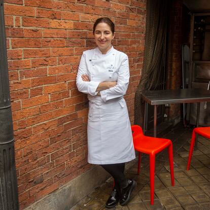 Elena Arzak, en la parte trasera del restaurante Arzak.