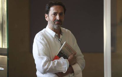 El periodista y escritor Tomás Bárbulo.