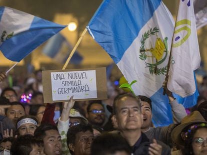 Mitin de cierre de campaña del Movimiento Semilla en Ciudad de Guatemala.
