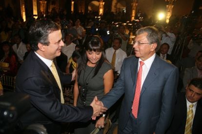 Marcelo Ebrard greets Manuel Camacho Solís at a celebration for the anniversary of the PRD, on May 5, 2010 in Mexico City.
