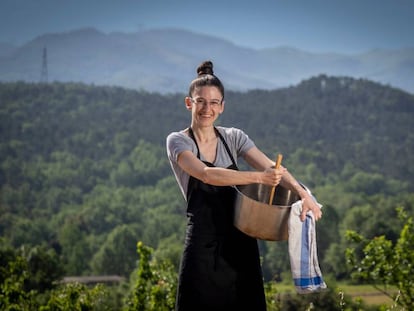 Maria Nicolau destaca que una de les especialitats de Ferrer de Tall és la porchetta. 