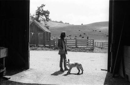 Neil Young al norte de California, en 1971.
