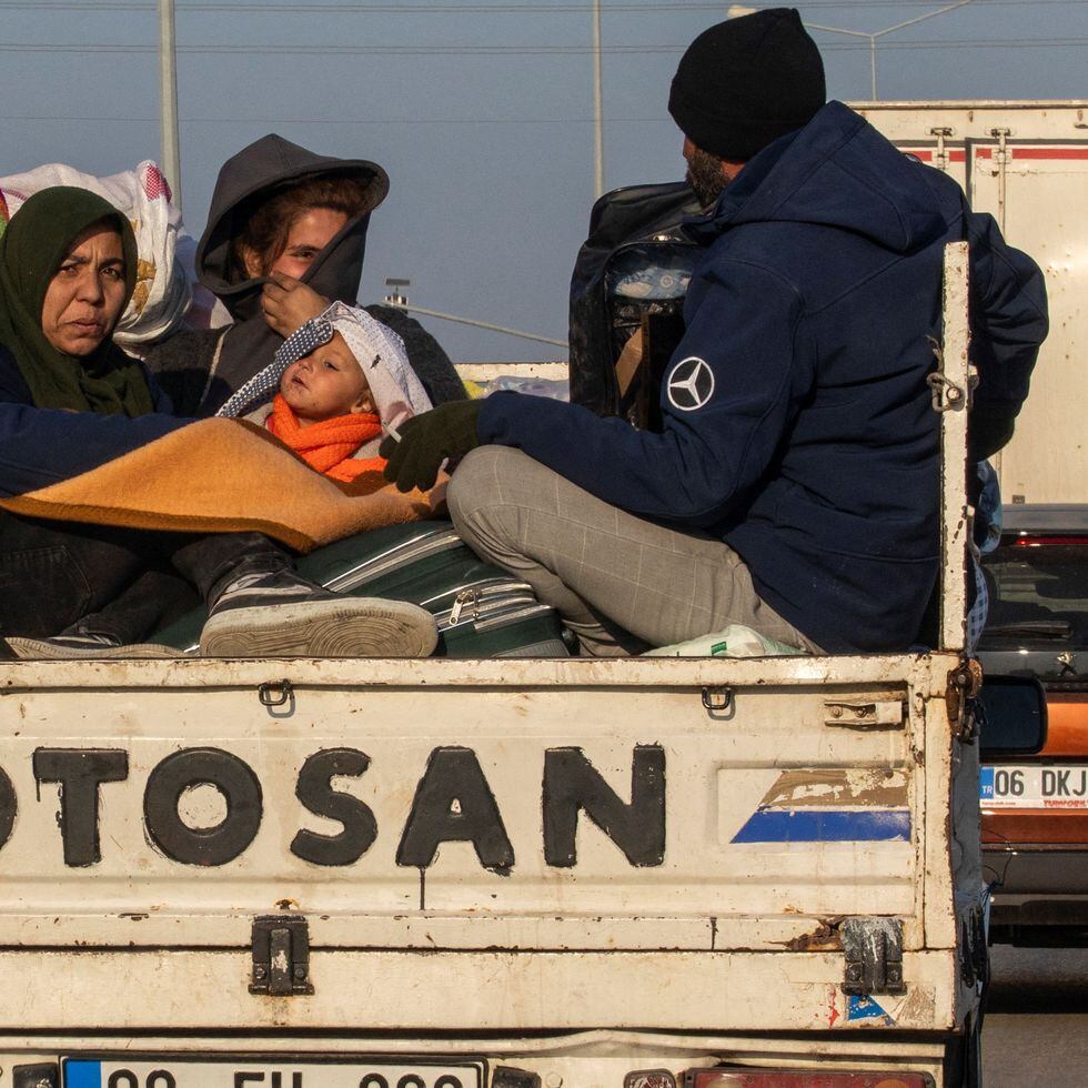 Turquía: El terremoto obliga a cientos de miles de turcos a emigrar lejos  de las zonas más castigadas: “No sé si volveremos” | Internacional | EL PAÍS