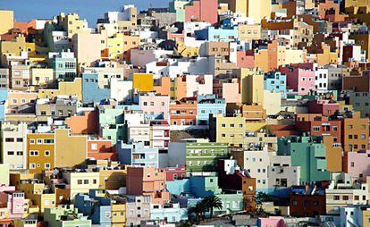 Las casas de colores del risco de San Juan, desde el barrio de San Nicolás.