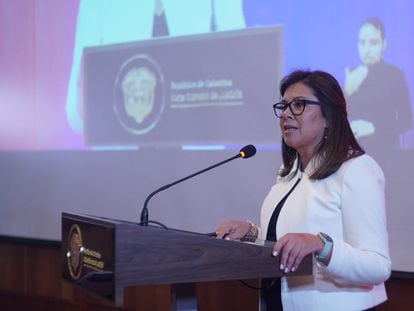 Luz Adriana Carmargo habla durante un evento en Bogotá (Colombia).