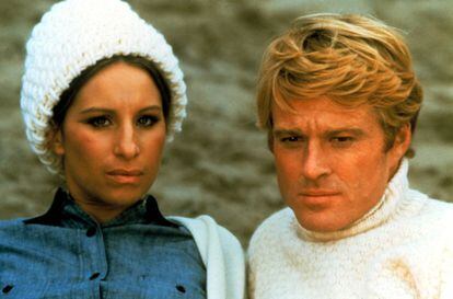 Barbra Streisand y Robert Redford, protagonistas de 'Tal como éramos', de Sydney Pollack.