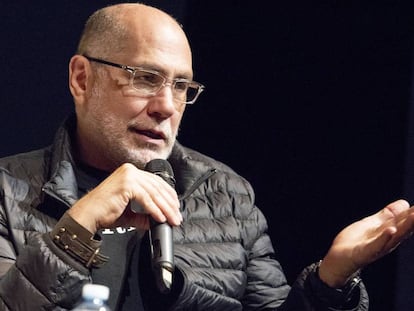 Guillermo Arriaga en la presentación de su penúltimo libro 'El salvaje'.