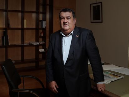 Ernesto Gasco, Alto Comisionado para la lucha contra la pobreza infantil, el lunes en su despacho del Palacio de la Moncloa.