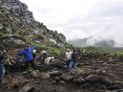 Grabaci&oacute;n de los trabajos de excavanci&oacute;n de Torre dos Mouros, en Lira (Carnota). 