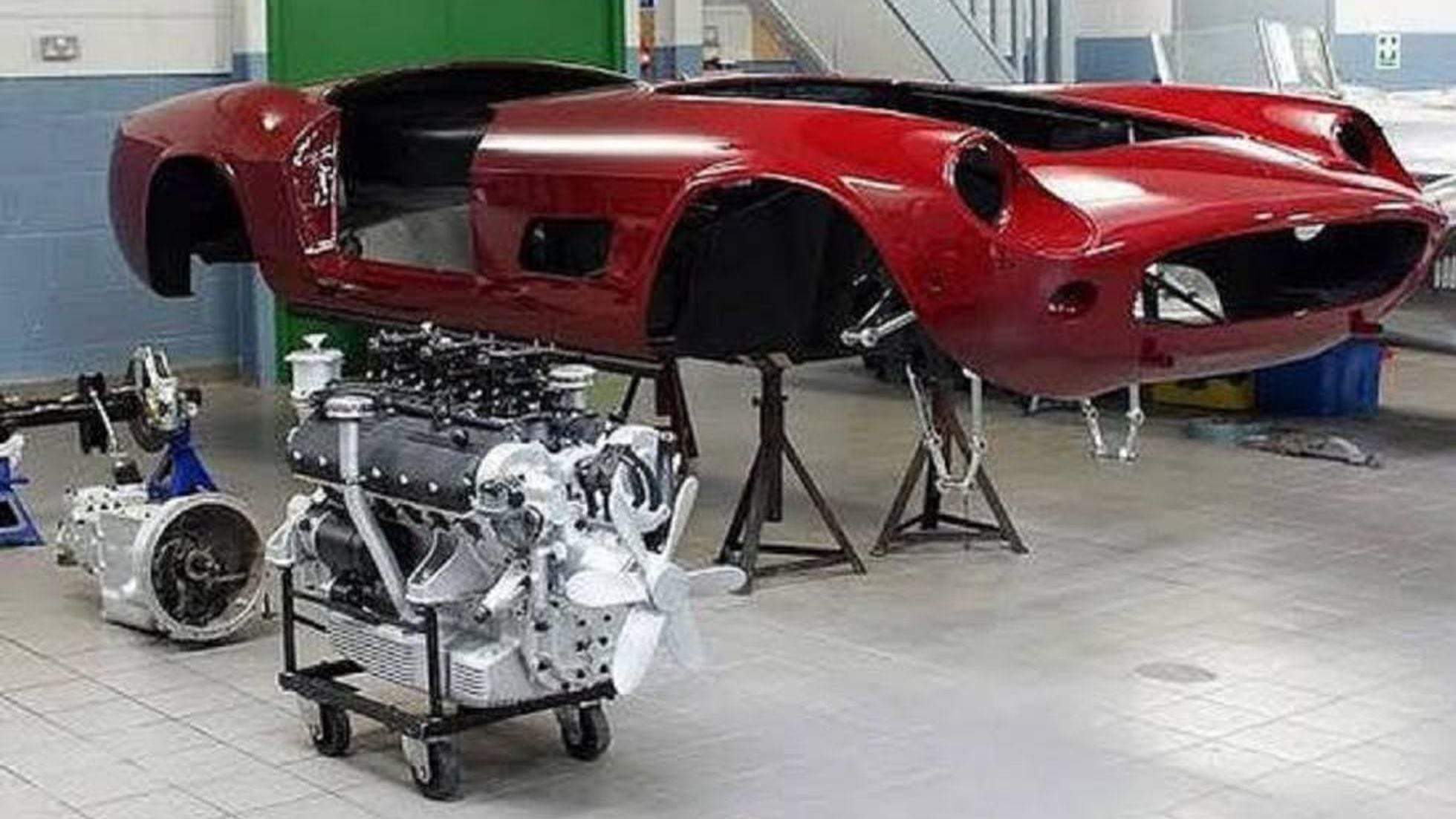La Policía de Brasil descubre una fábrica de coches Ferrari y Lamborghini  falsos | Economía | EL PAÍS
