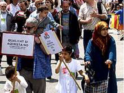 Manifestación contra la Ley de Calidad del Gobierno, ayer en Barcelona.