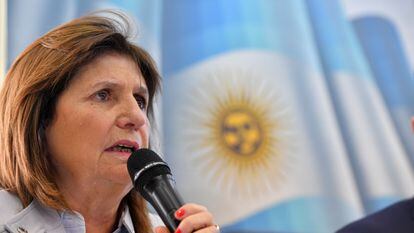 Patricia Bullrich, ministra de Seguridad de Argentina, afirma que milicias de oriente próximo operan en Chile y Bolivia.