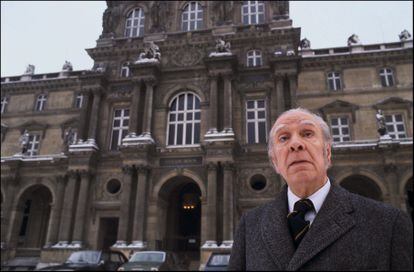Jorge Luis Borges en la Universidad de la Sorbona en París, en 1978.