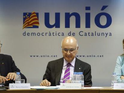 El secretari general d'Unió, Ramon Espadaler, Josep Antoni Duran Lleida, i Joana Ortega, vicepresidenta del Govern.