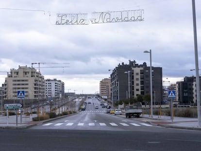 Entrada a El Cañaveral, el barrio más nuevo de Madrid, por la Avenida Miguel Delibes.