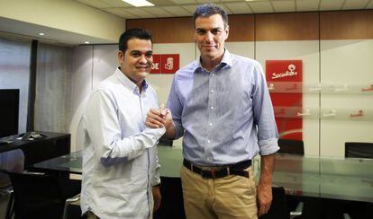 Pedro S&aacute;nchez y Nino Torre, de Juventudes Socialistas.