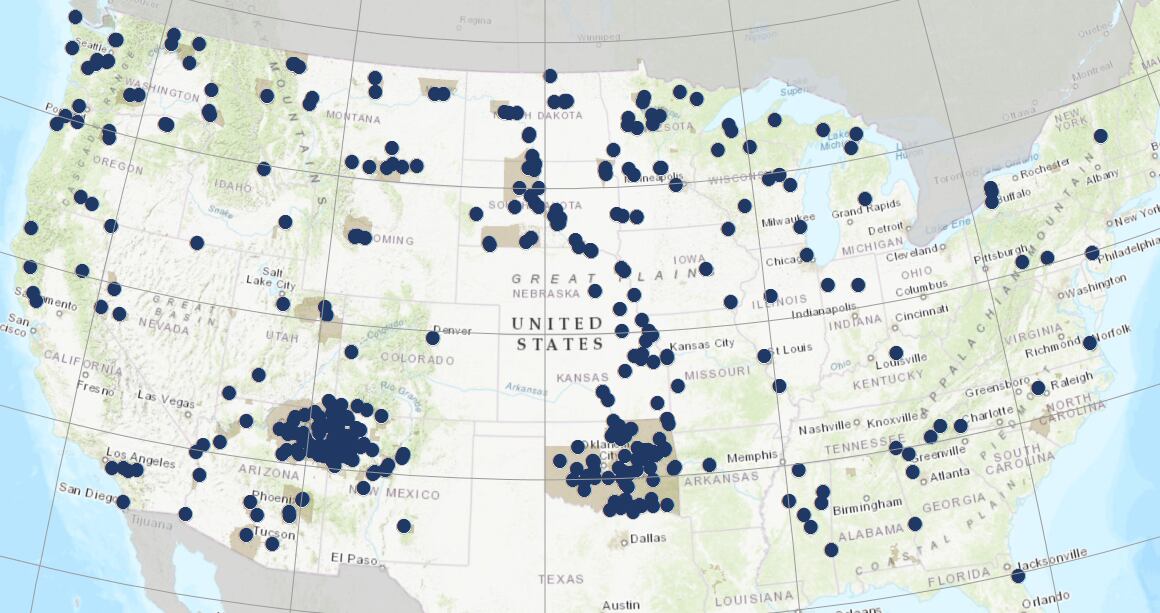 Mapa de localización de los internados para niños indios de Estados Unidos (sin incluir Alaska ni Hawái), en una captura tomada del informe oficial.