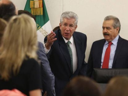 El secretario de Transportes, Ruiz Esparza, en el Congreso.