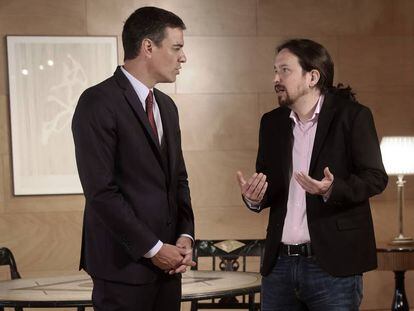 Pedro Sánchez, con Pablo Iglesias, en una reunión del pasado mes de julio. 