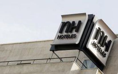 Logotipo de NH en uno de sus hoteles.