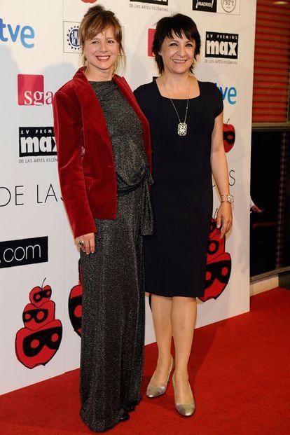 Dos grandes del cine y del teatro, Emma Suárez y Blanca Portillo, muy contentas. Blanca, por cierto, resultó premiada.
