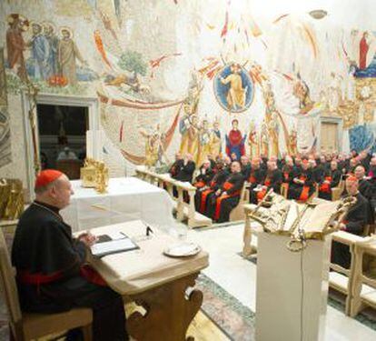 Ravasi dirige los ejercicios espirituales a la curia y al Papa, la semana pasada en el Vaticano.