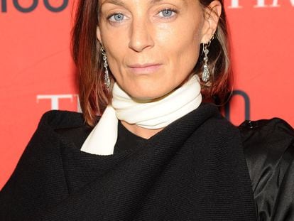 Phoebe Philo, retratada en 2014 en la gala de las 100 personas más influyentes de la revista 'Time'.