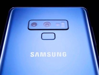 Samsung cree que el futuro de los móviles pasa por las pantallas extensibles