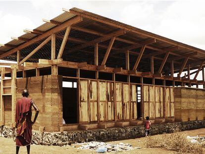 Arquitectos ampliando su profesión: 1- Bioconstrucción en Kenia