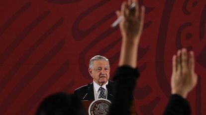 El presidente mexicano, Andrés Manuel López Obrador, en una rueda de prensa tras la dimisión del ministro de Hacienda, Carlos Urzúa.
