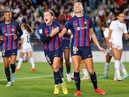 Rolfo celebra con sus compañeras su gol ante el Real Madrid este domingo en el Alfredo di Stéfano.