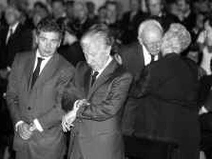 b 36777 (18/sep/00) -color- Funeral de Bibi Samarach. -foto: Carmen Secanella.