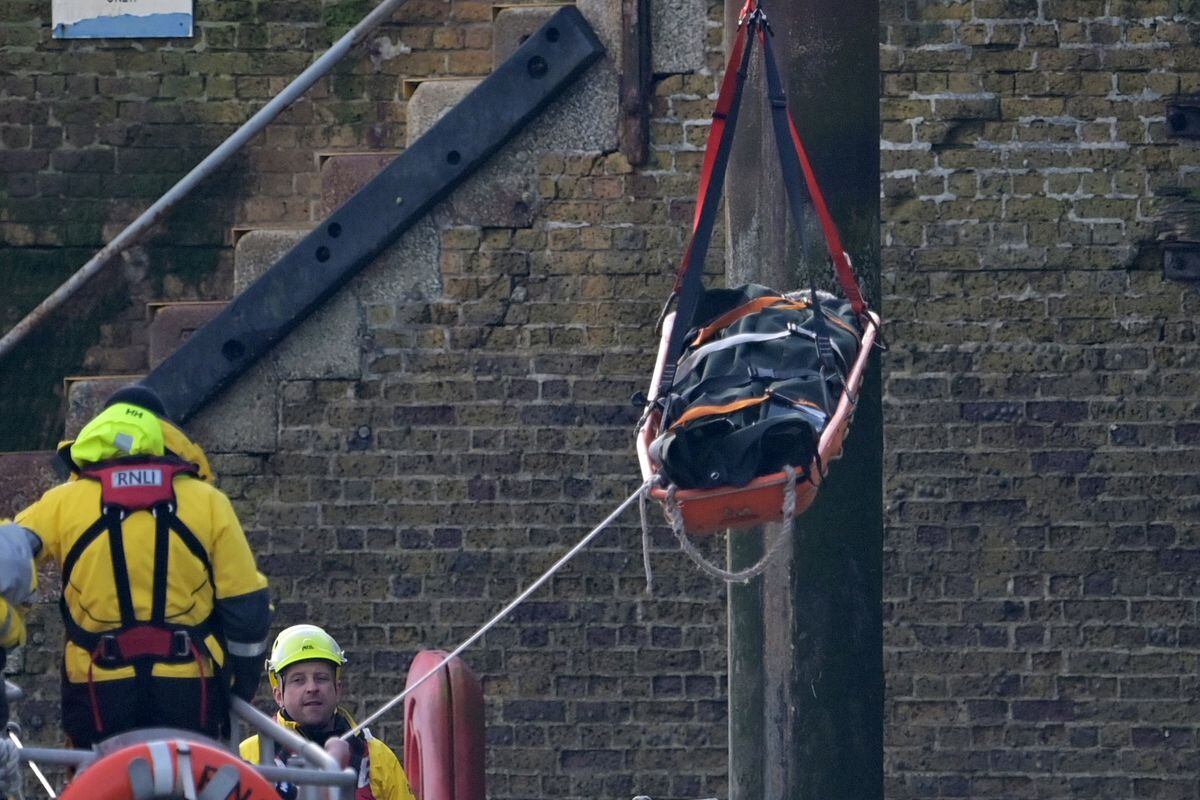 At least three dead when boat full of immigrants sinks in English Channel |  International