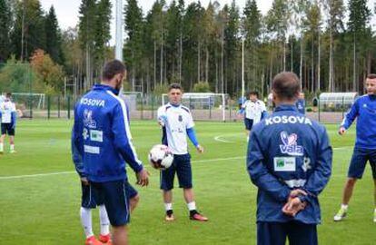 Entrenamiento de la selección de Kosovo en FInlandia