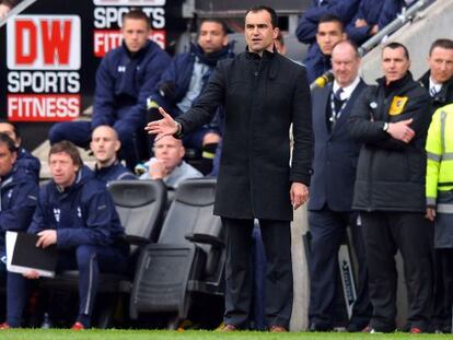 Roberto Mart&iacute;nez, en un partido contra el Tottenham.