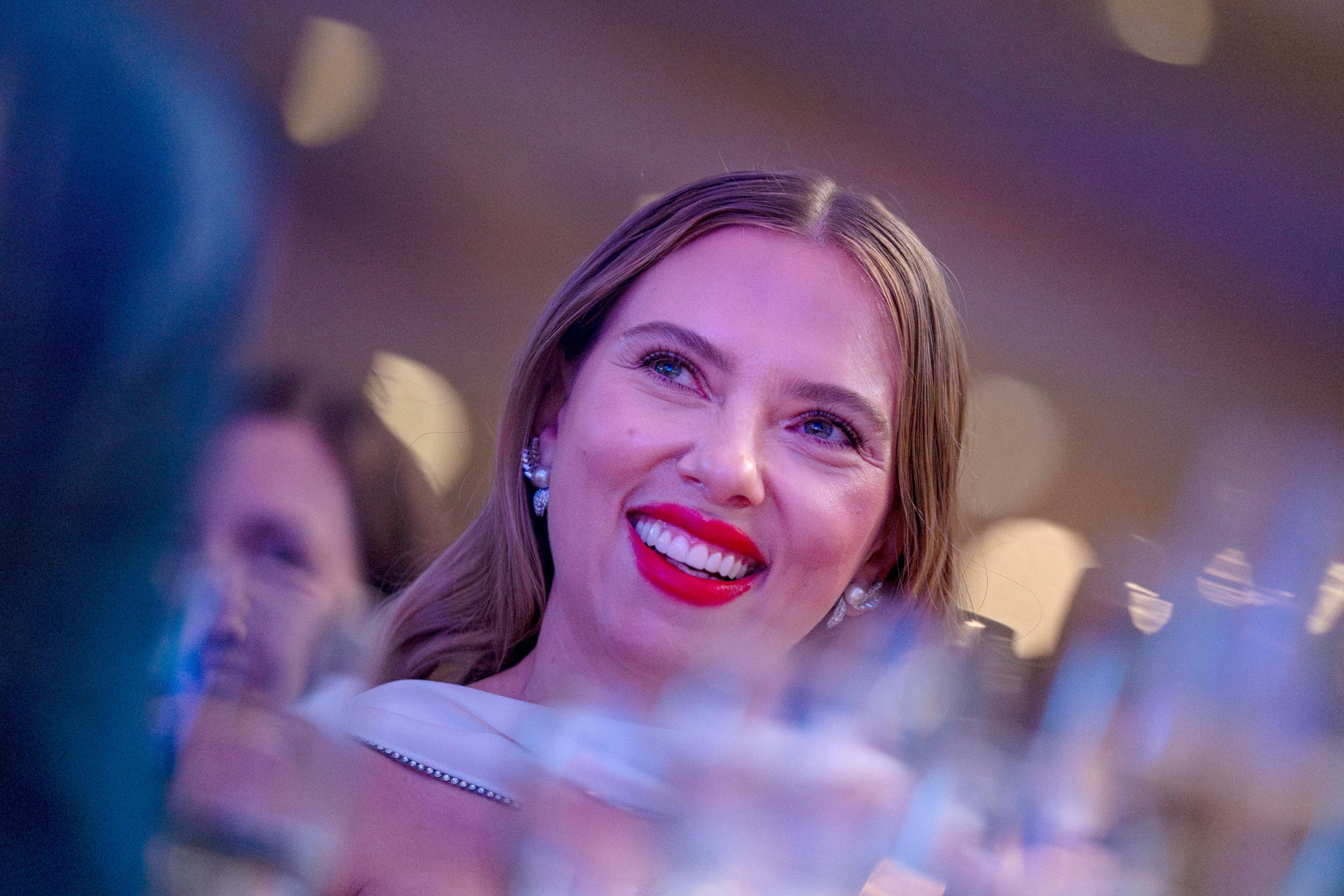 Scarlett Johansson, durante la cena de corresponsales de la Casa Blanca.