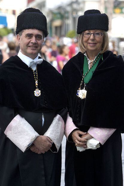 Joaquín Luque y Adelaida de la Calle, rectores de las universidades de Sevilla y Málaga, el pasado jueves.