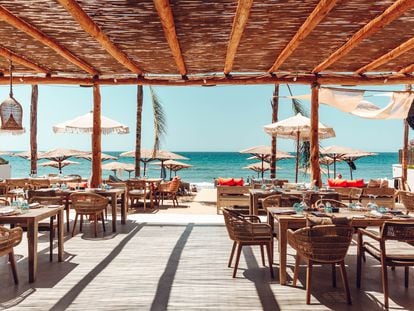 La terraza con vistas al mar del 'beach club' Nosso Summer Club, en Marbella (Málaga), en una imagen proporcionada por el local.