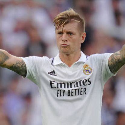 Toni Kroos of Real Madrid during the La Liga match between Real Madrid and FC Barcelona played at Santiago Bernabeu Stadium on October 16, 2022 in Madrid, Spain. (Photo by Colas Buera / Pressinphoto / Icon Sport)